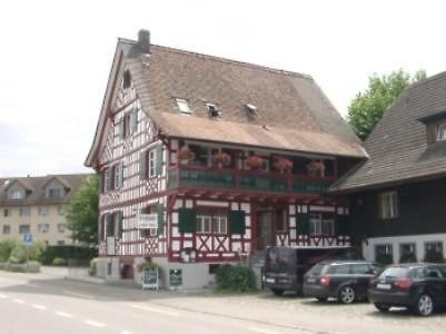 Hotel Restaurant Pizzeria Rotes Haus Münsterlingen Esterno foto